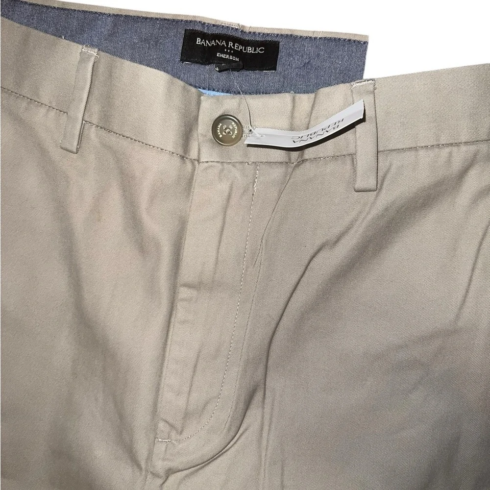 Banana Republic classic light